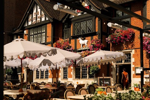 The White Hart Hotel, Hampton Wick