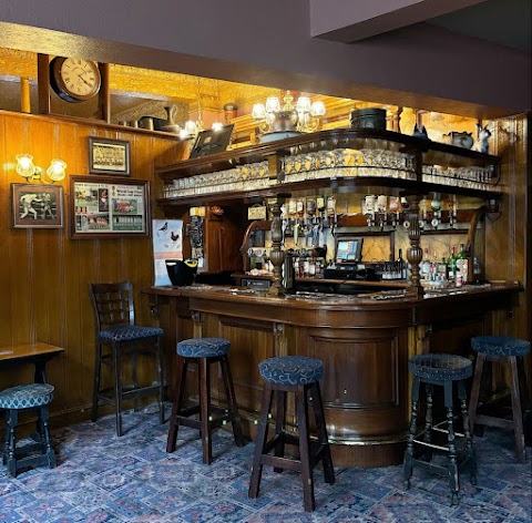 The Olde Apple Tree