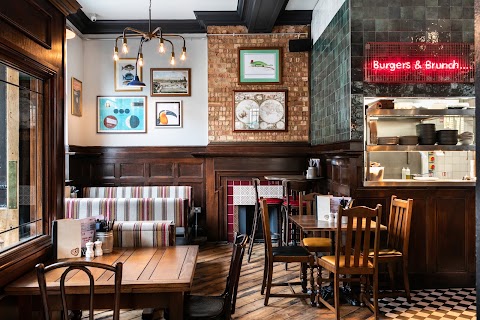 The Rose & Crown, London Bridge (PUBLOVE)