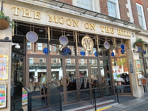 The Moon on the Hill - JD Wetherspoon, Sutton