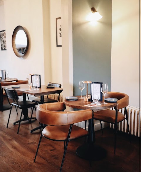 Cow & Sow (Clifton)