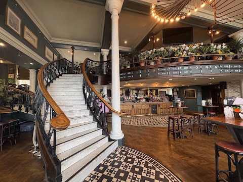 The Barrowboy & Banker, SE1, Southwark