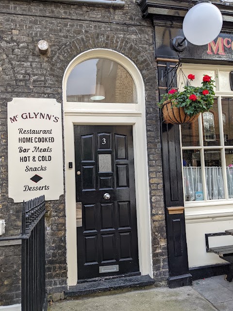 McGlynn's Free House
