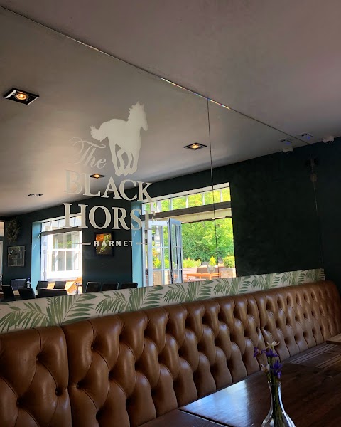 Black Horse, Barnet