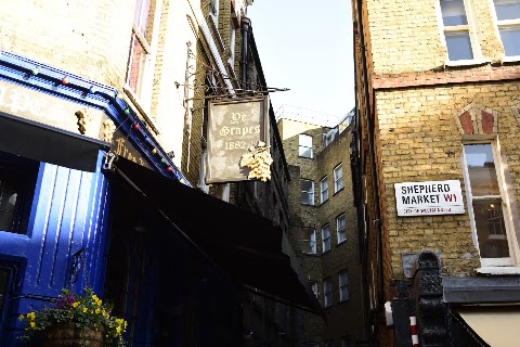 Ye Grapes, Westminster