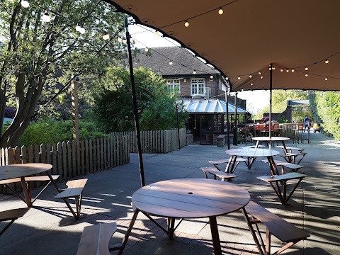 Fox on the Hill - JD Wetherspoon, Southwark