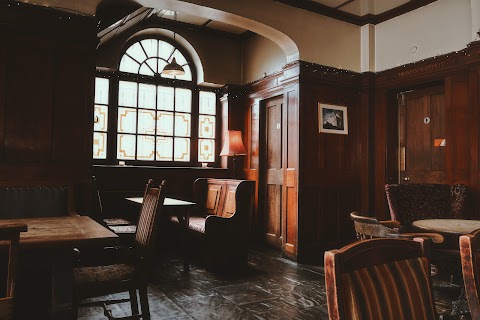 The Rose & Crown