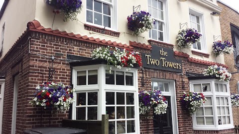 The Two Towers, Lambeth