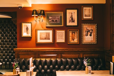 The Red Lion, Parliament Street, Westminster