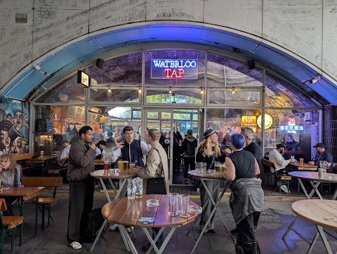 Waterloo Tap, Lambeth