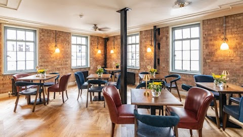 The Footman, Westminster