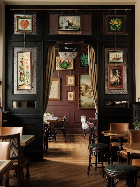 The Trafalgar Public House, Kensington and Chelsea