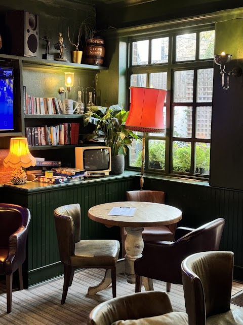 Rising Sun Belgravia, Westminster