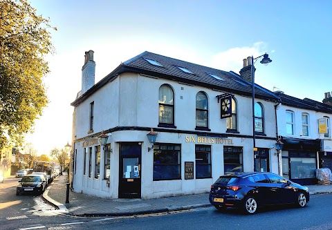 Six Bells Pub, Enfield