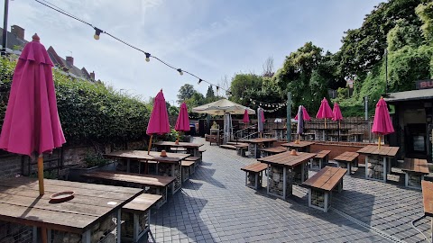 The Plough, Sutton