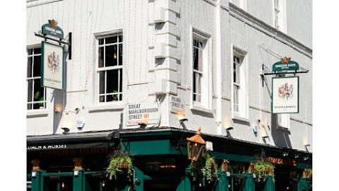 Coach & Horses
