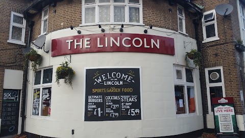 Lincoln Arms, Enfield