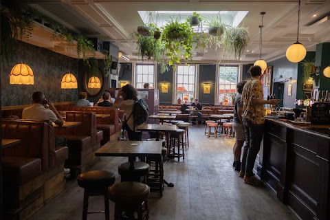Grove House Tavern