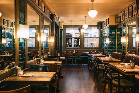 The Sun & 13 Cantons, Soho, Westminster