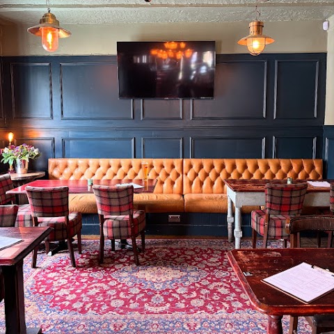 Black Lion, Hammersmith and Fulham