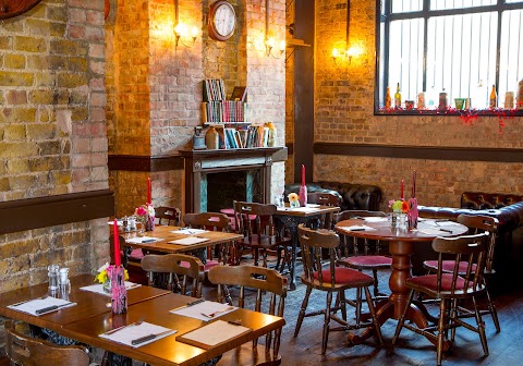 The Old Ivy House, Islington