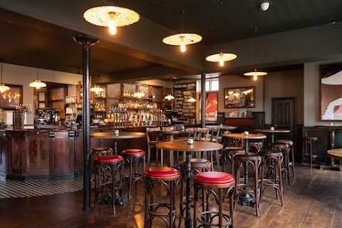 Tulse Hill Hotel