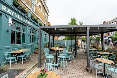 Raynes Park Tavern