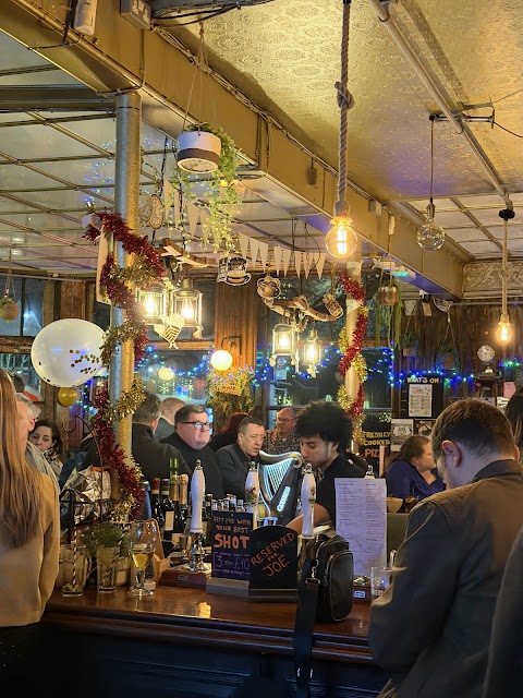 The Wolf's Tavern