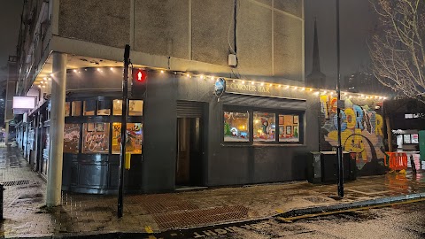 The Corner Bar, Islington