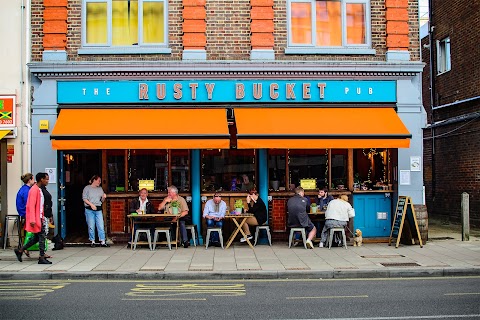 The Rusty Bucket Pub