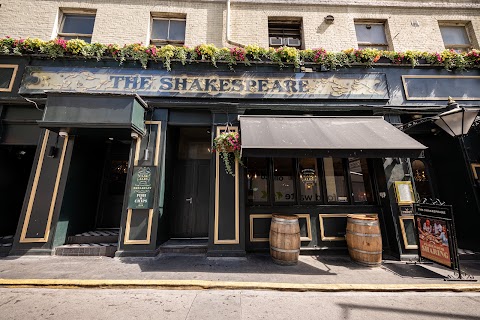 The Shakespeare & Platform 22, Westminster
