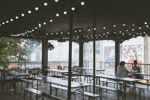 The Untraditional Pub - Pillars Brewery