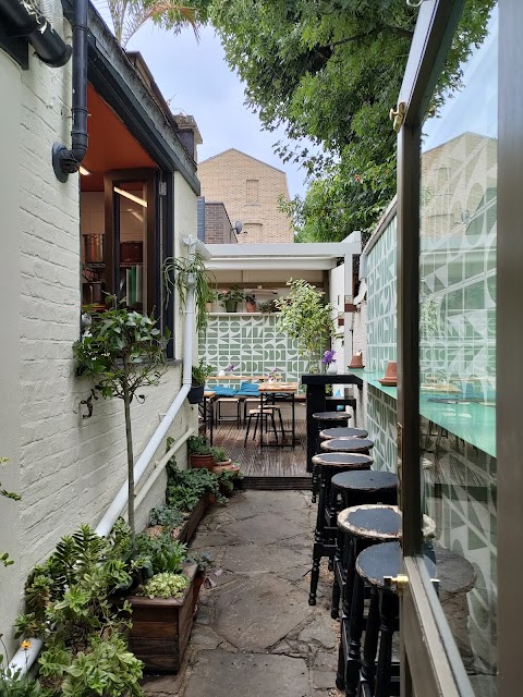 The Compton Arms