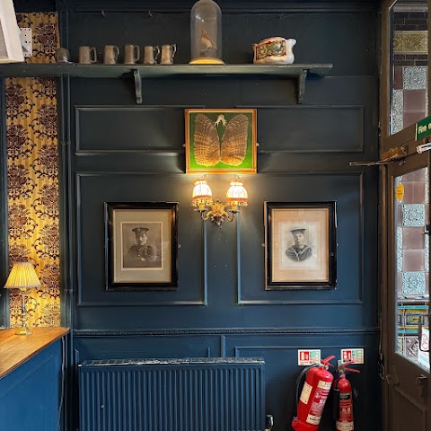 The Dundee Arms