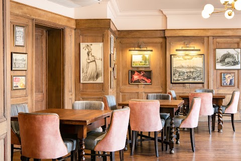 The Bedford, Wandsworth