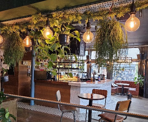 Birdcage Stoke Newington