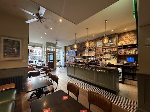 The Park Inn, Haringey